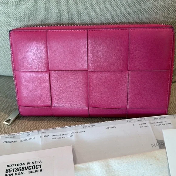 Bottega Veneta Pink Intrecciato Zip Around Wallet - Picture 10 of 11